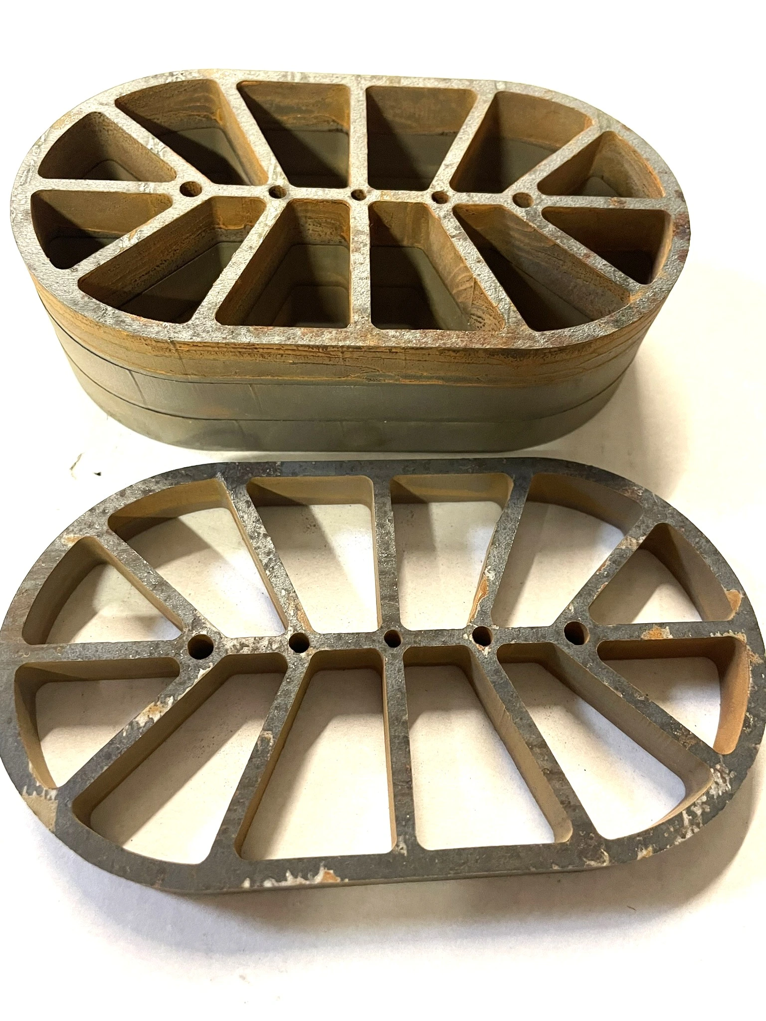 waterjet cut .5 inch steel grates